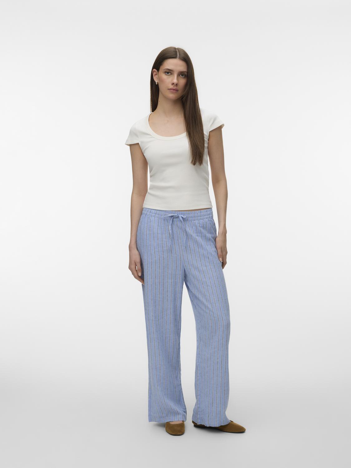 model_shot-front_full